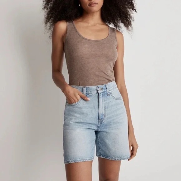 Madewell Pants - Madewell Baggy Jean Shorts in Bessmund​